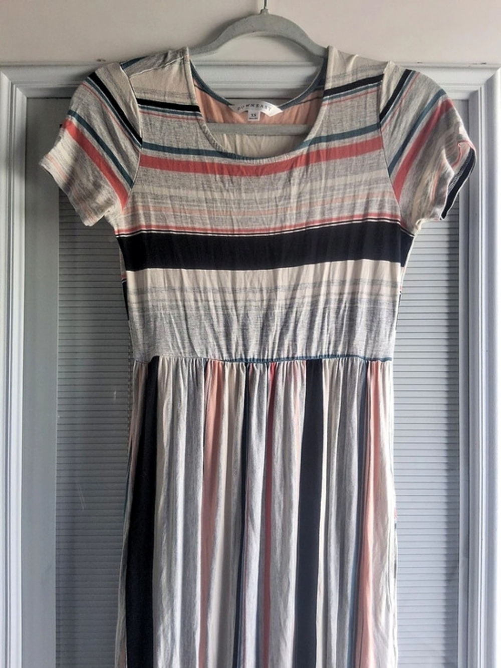 Downeast in Gray & Red Size XS